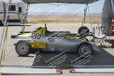 media/May-31-2025-CalClub SCCA (Sat) [[2c1a04e1ee]]/Around the Pits/